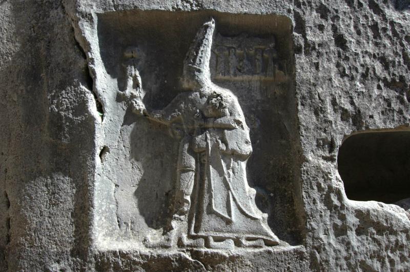 The relief represent Hittite emperor Tudhaliya IV and God Sharruma.