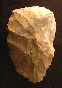 Hand axe of Neanderthal man. Image source: www.stoneagetools.co.uk/palaeolithic-tools.htm