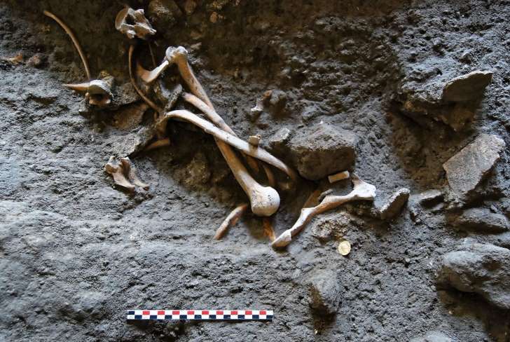 Discovery in Ancient city Pompeii near Naples – Skeletons and coins